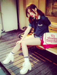 池田エライザ　私服写真集4